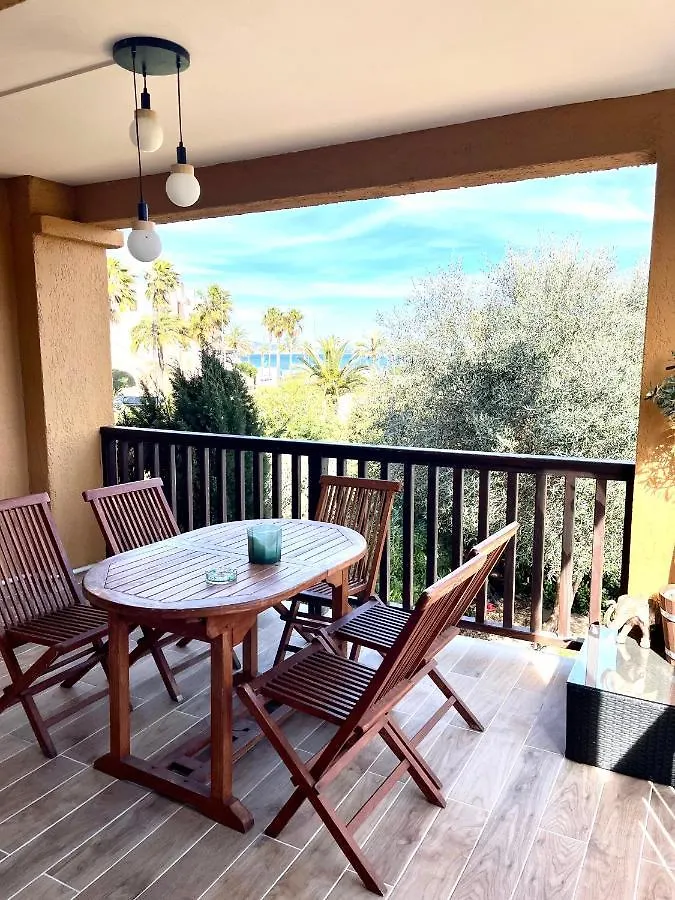 Loumax Apartment Gassin France
